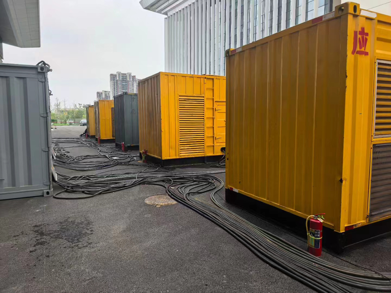 眉山不同季节柴油发电机组保养有哪些注意事项？